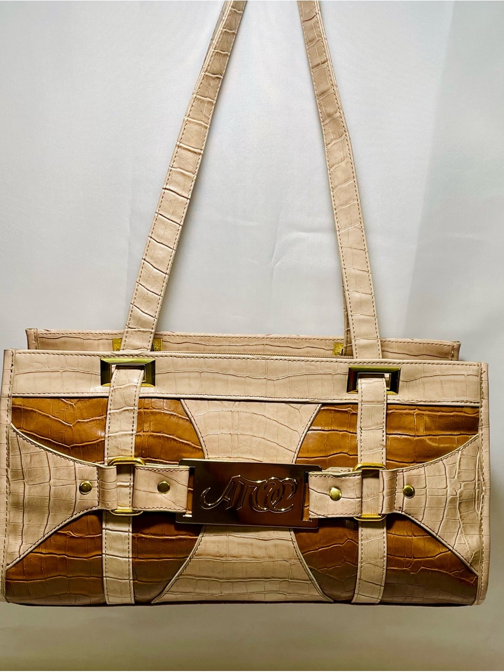 ATOC Croc-Embossed Dual Tone Shoulder Bag with Decorative Plaque ✨Vintage✨